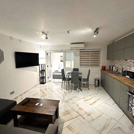 Central London Zone 1 Apartment 외부 사진